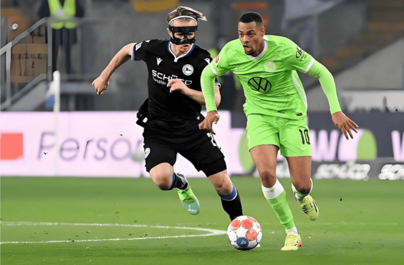 关于今晨意甲焦点战；多特蒙德队长鼓劲；赛场秩序良好；纪律约束更严格的信息